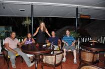 Com o Scott, a Ellen e Donovan (casal que conhecemos em Belém!), em Paramaribo - Suriname